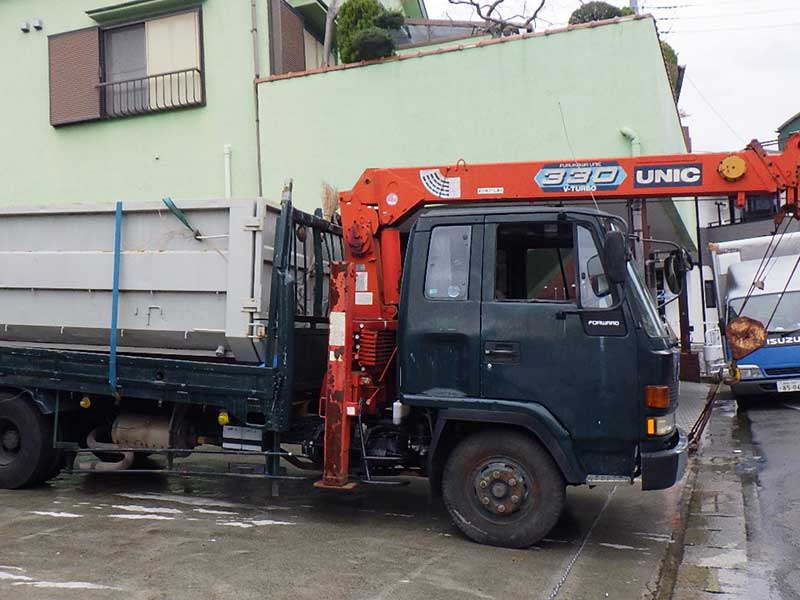 ユニック クレーン車